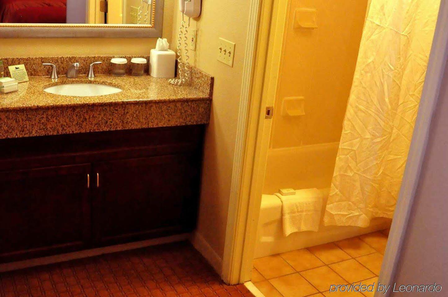 Homewood By Hilton Airport Hotel